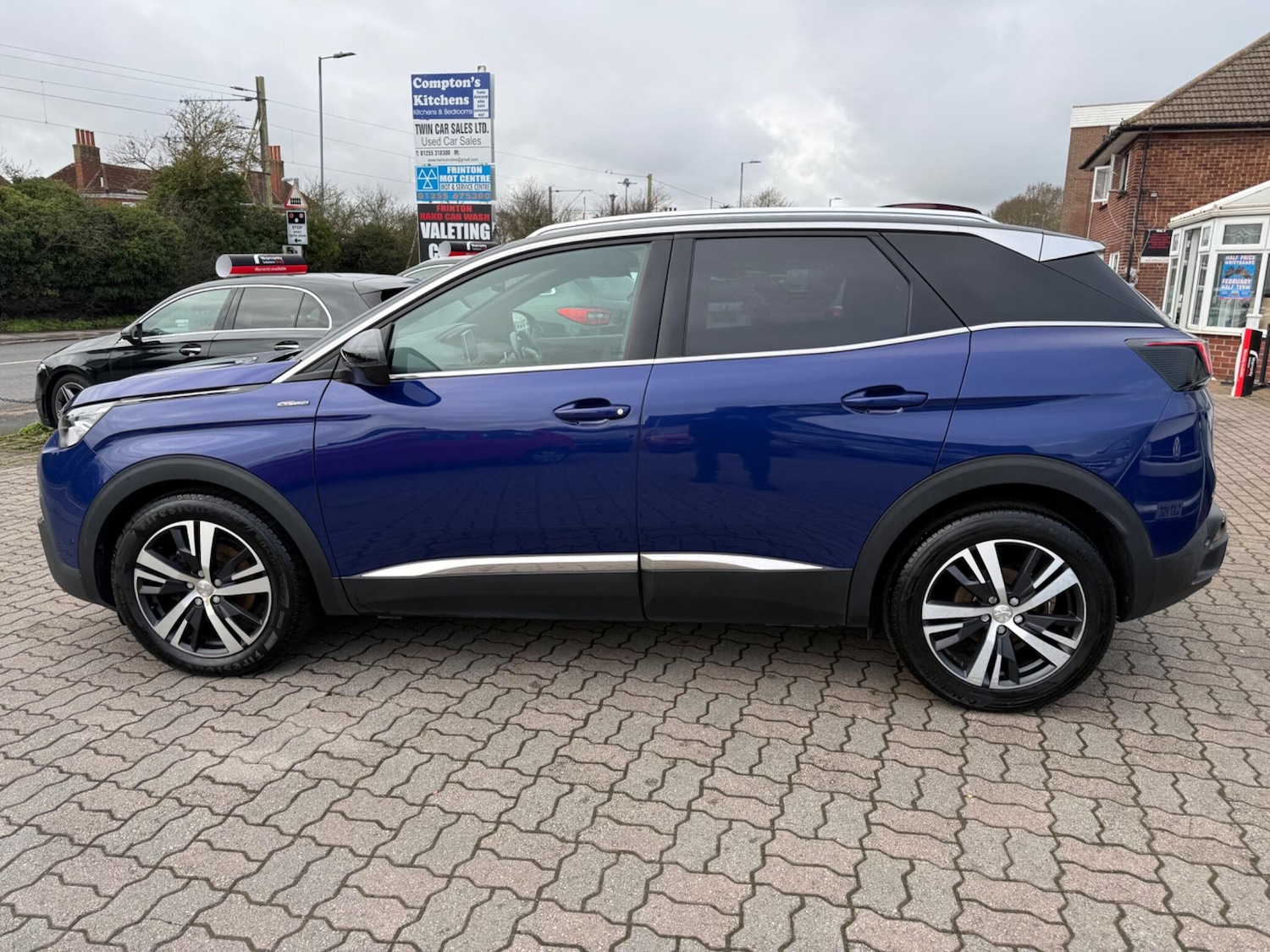 Used Peugeot 3008 2018 for sale - 77549345: Photo 5