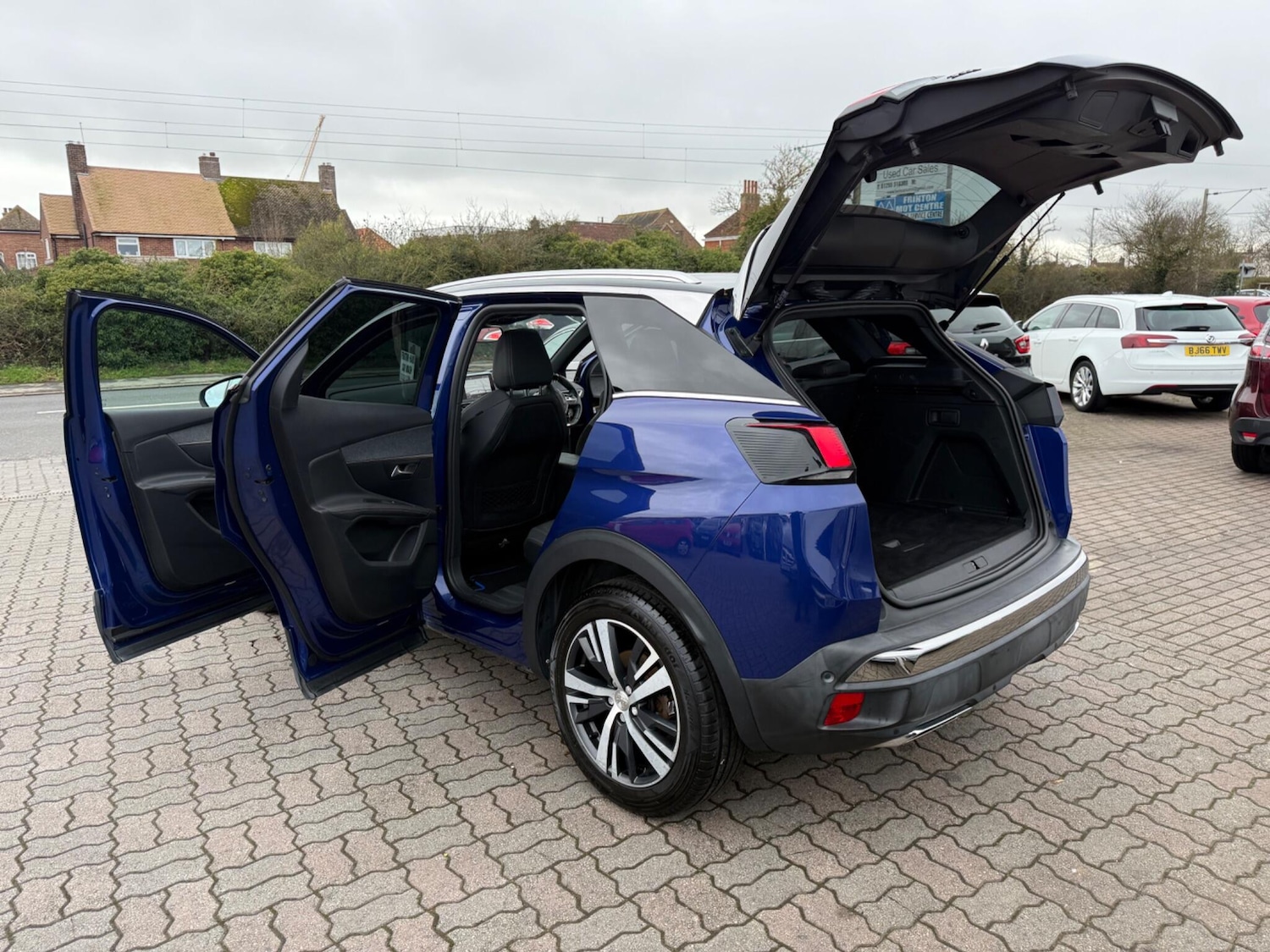 Used Peugeot 3008 2018 for sale - 77549345: Photo 50