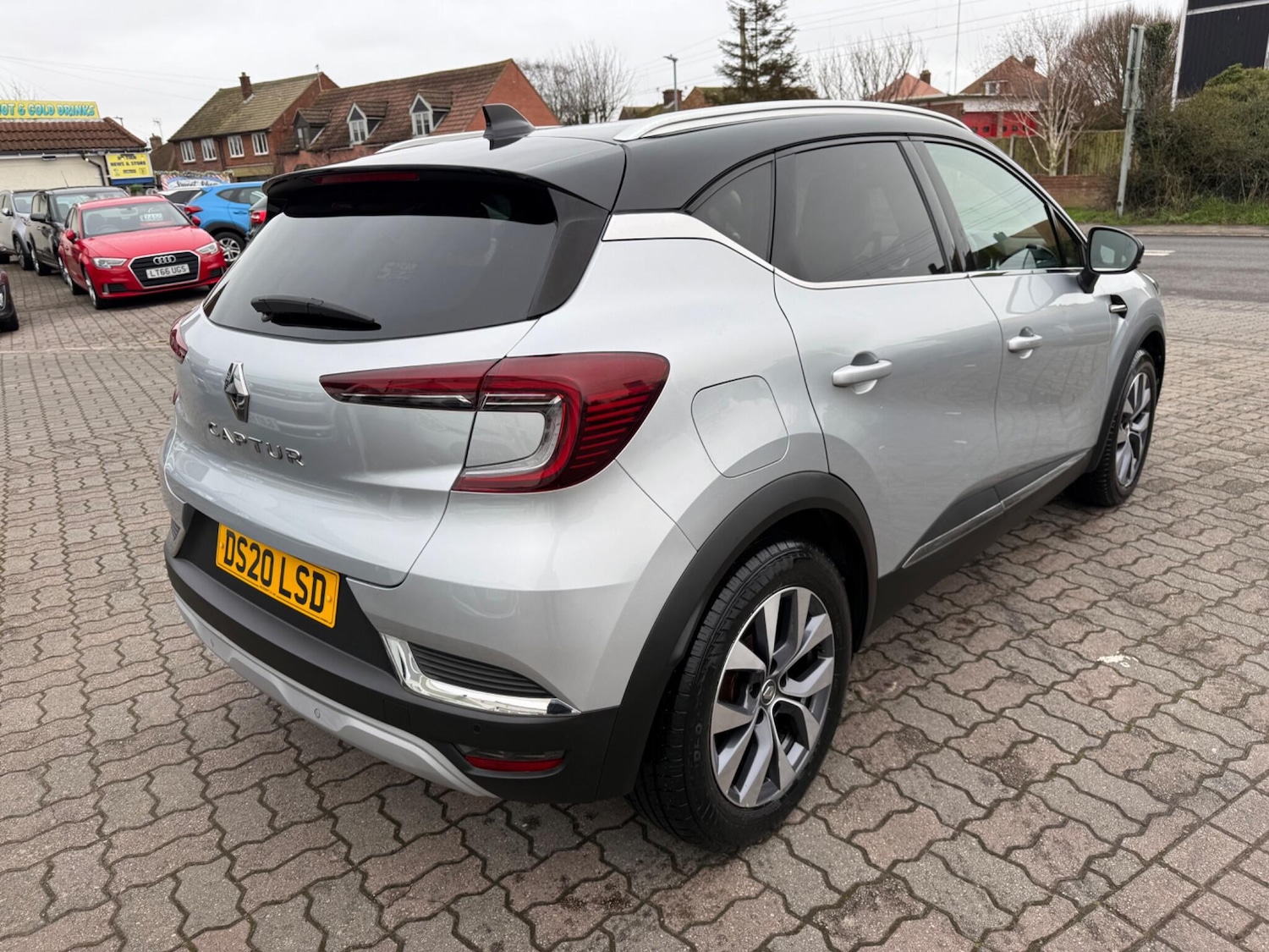 Used Renault Captur 2020 for sale - 77695486: Photo 8