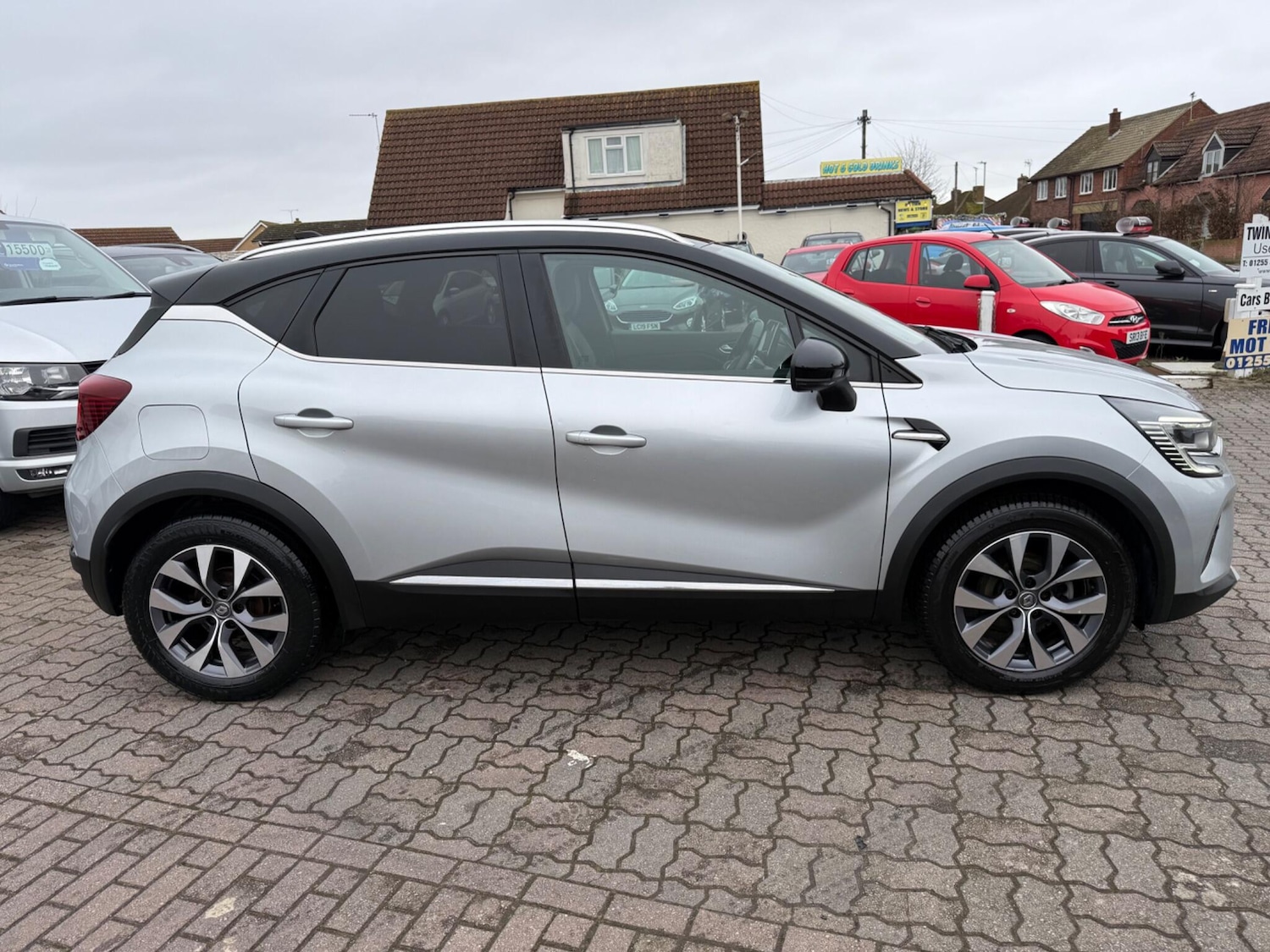Used Renault Captur 2020 for sale - 77695486: Photo 9