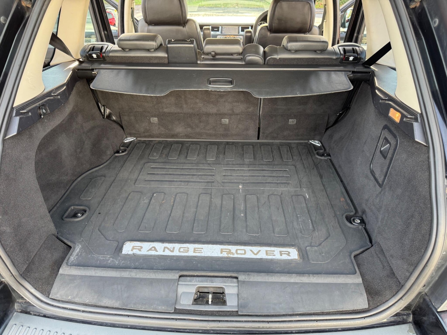 Used Land Rover Range Rover Sport 2009 for sale - 76399025: Photo 44