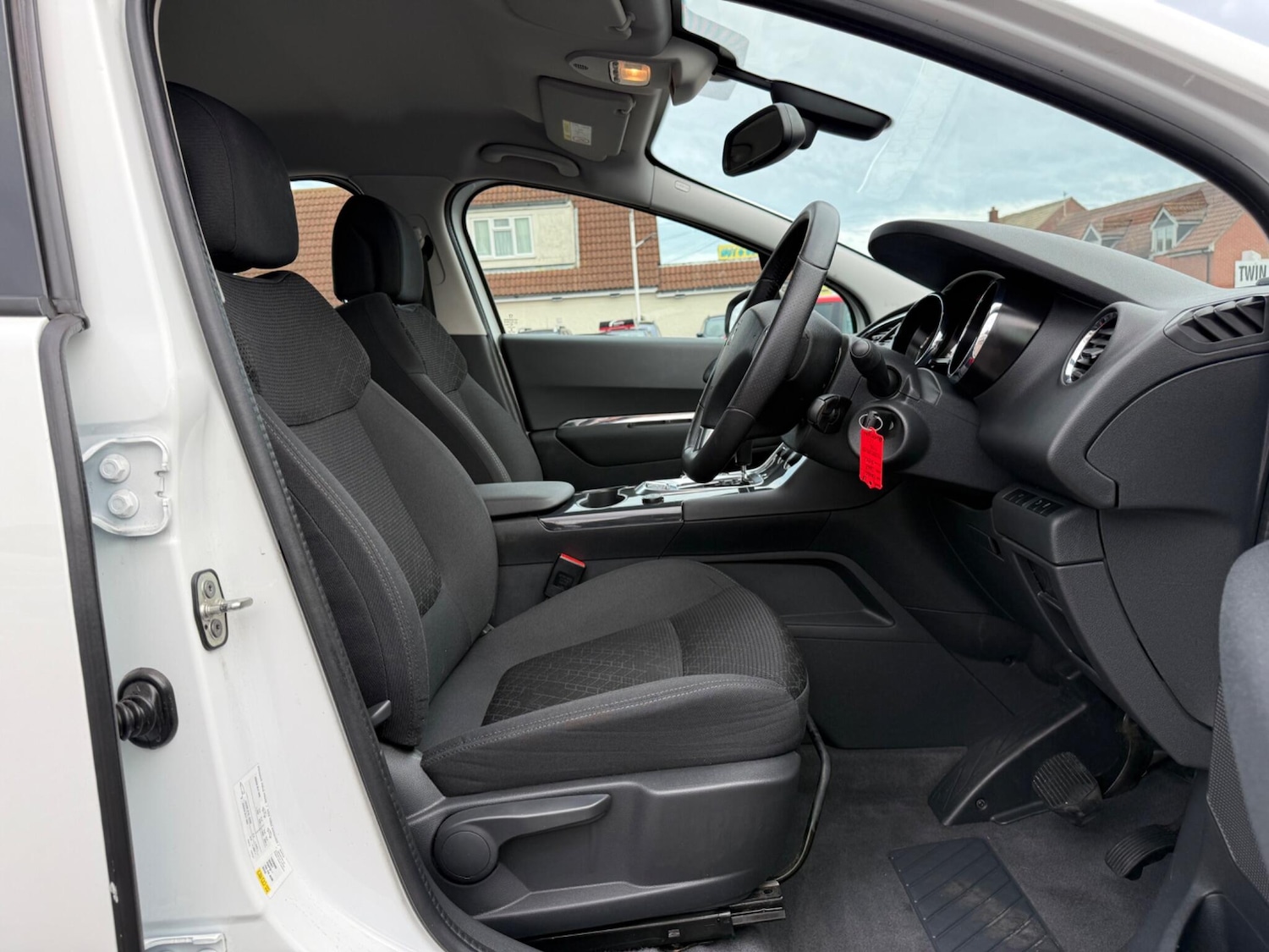 Used Peugeot 3008 2016 for sale - 76498679: Photo 19