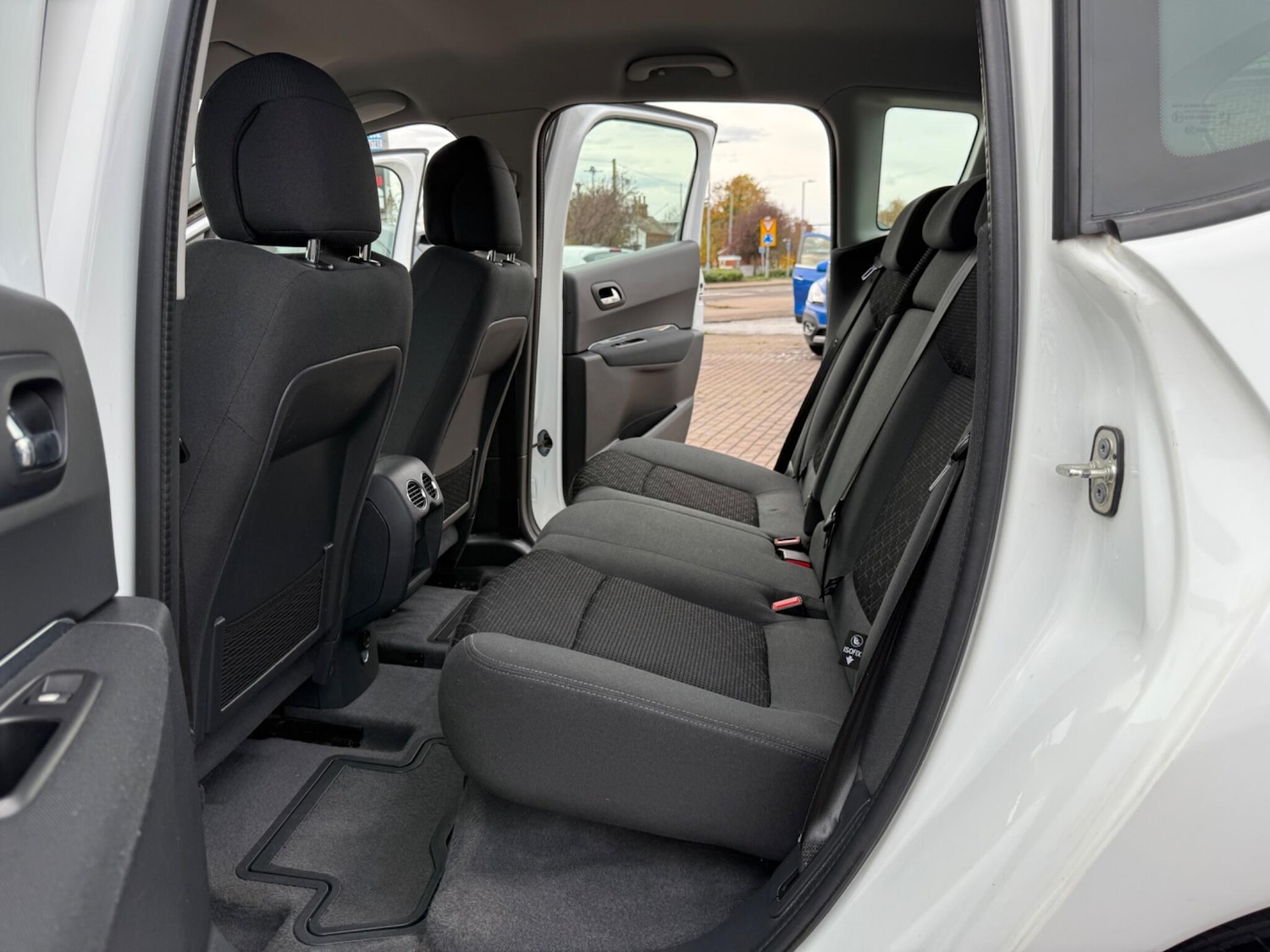 Used Peugeot 3008 2016 for sale - 76498679: Photo 28