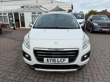 Used Peugeot 3008 2016 for sale - 76498679: Photo