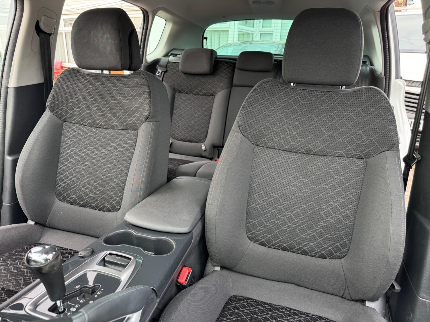 Used Peugeot 3008 2016 for sale - 76498679: Photo 36