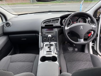 Used Peugeot 3008 2016 for sale - 76498679: Photo