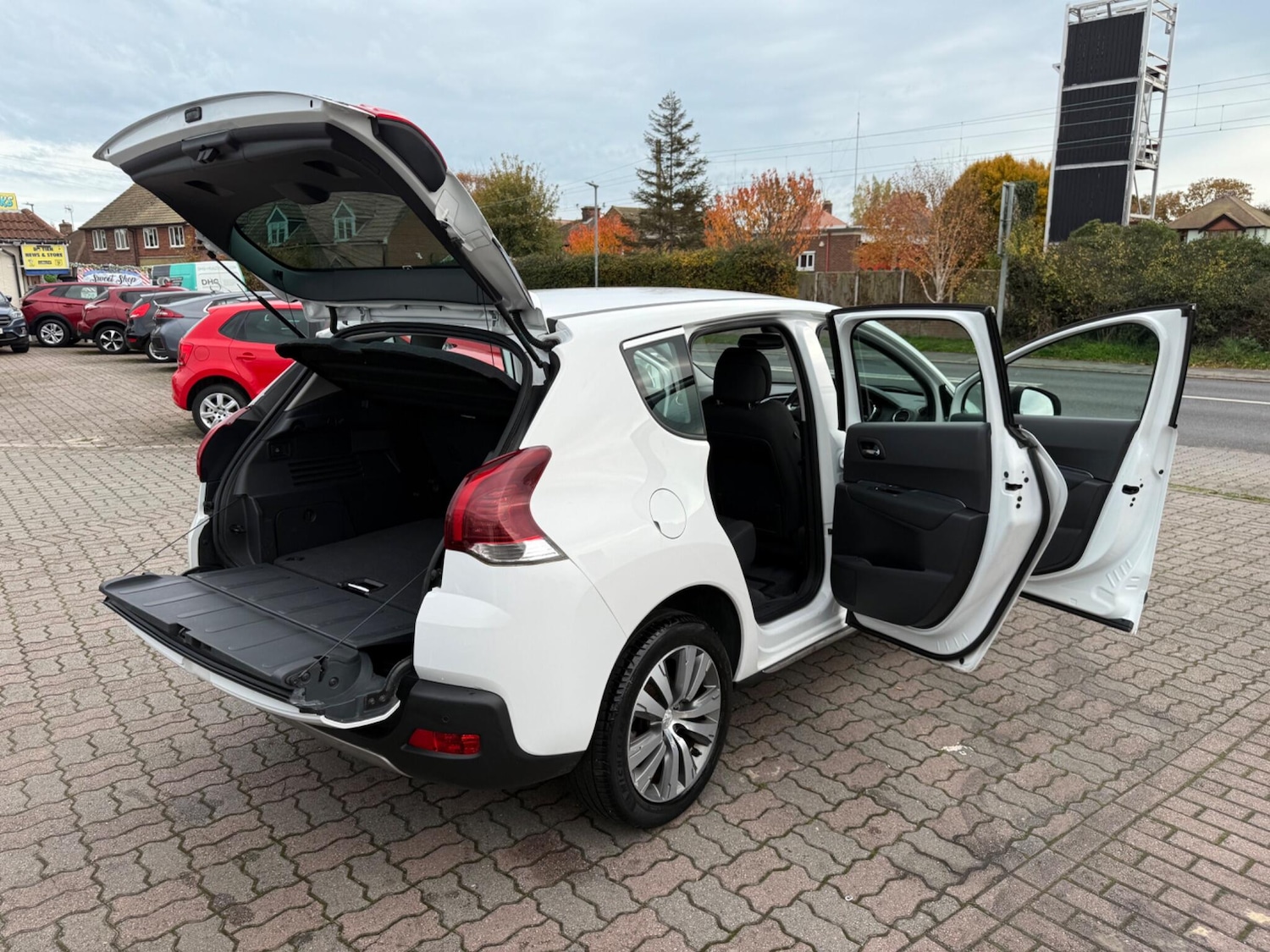 Used Peugeot 3008 2016 for sale - 76498679: Photo 40