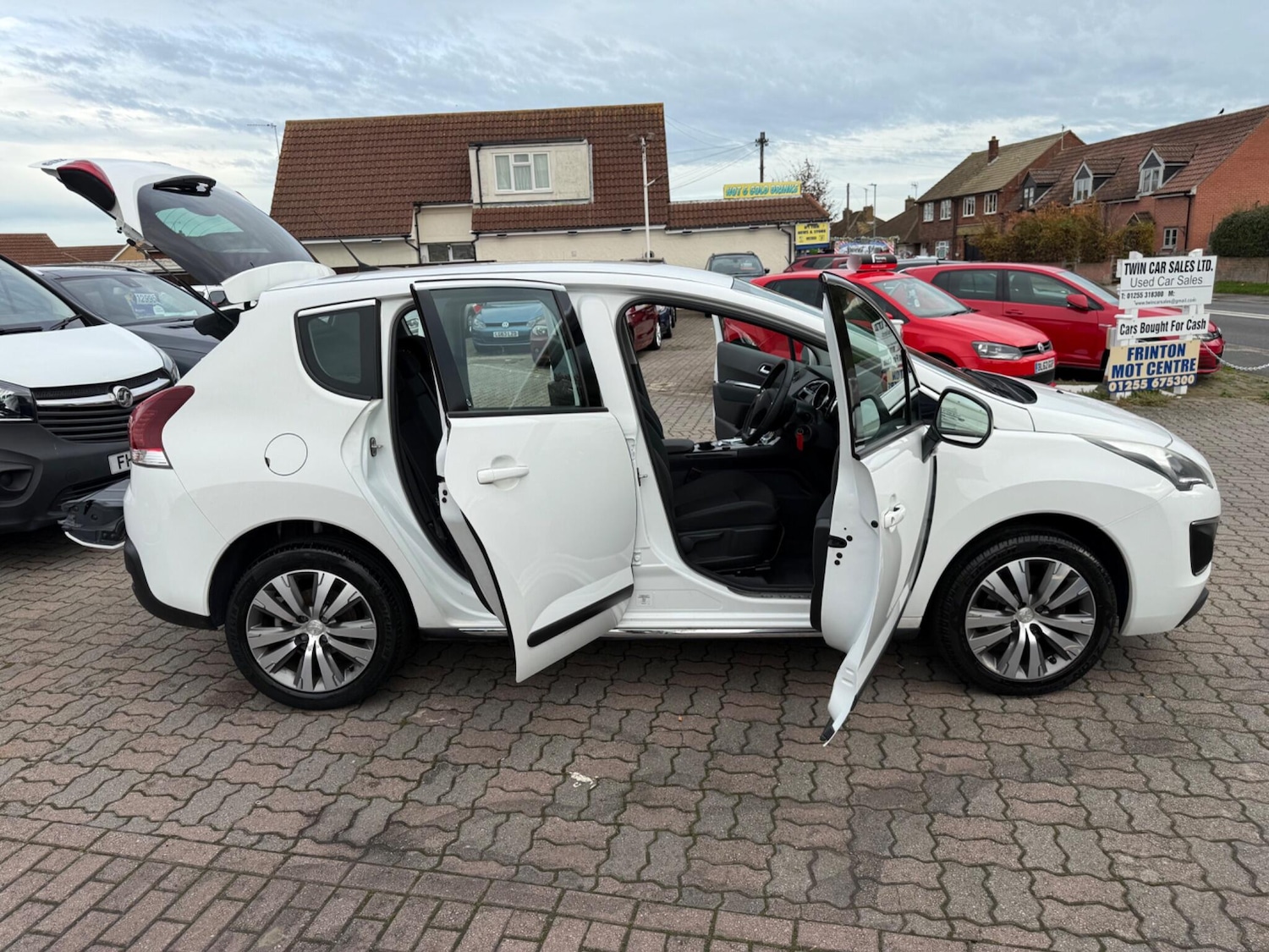 Used Peugeot 3008 2016 for sale - 76498679: Photo 41