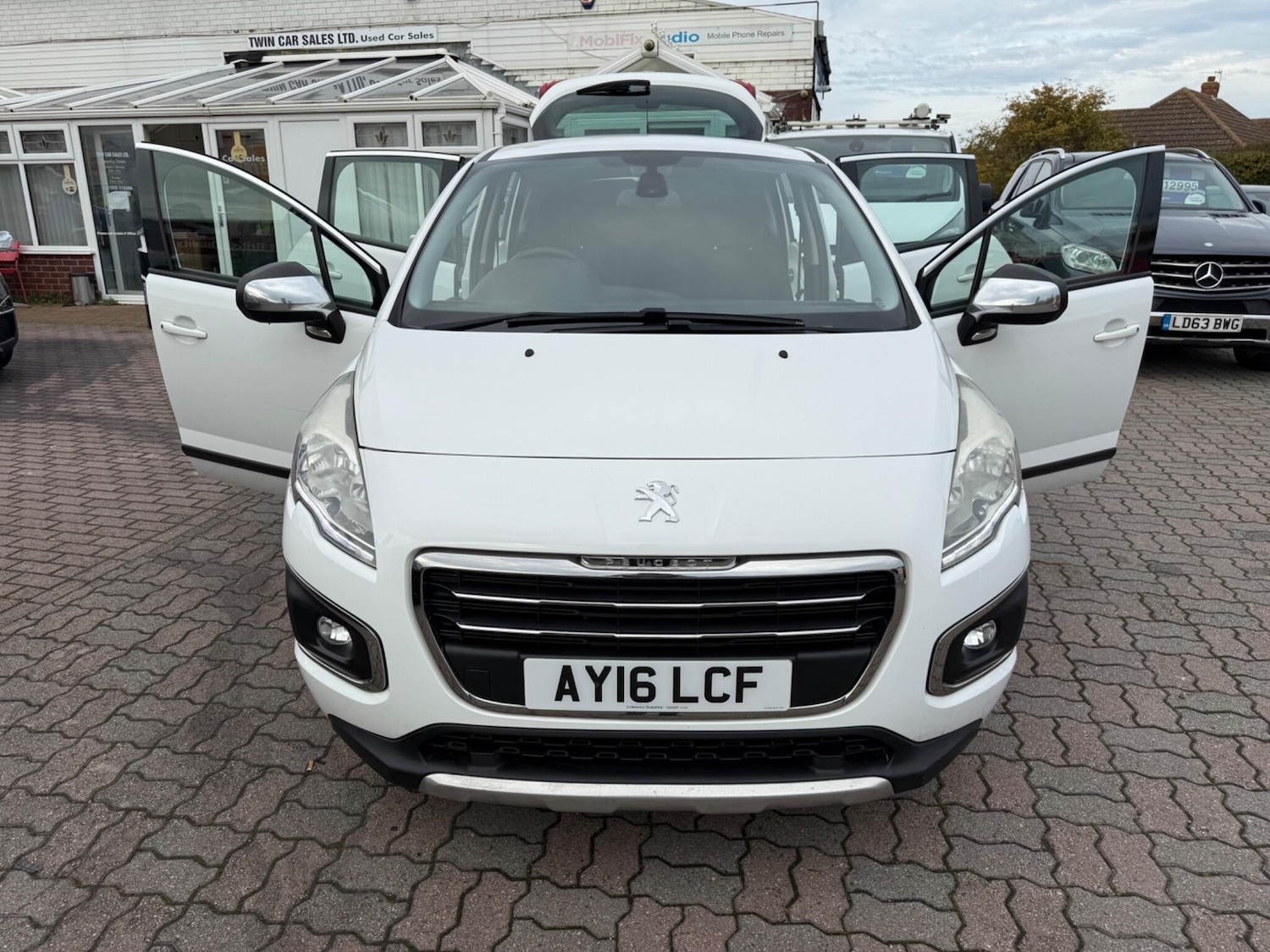Used Peugeot 3008 2016 for sale - 76498679: Photo 43