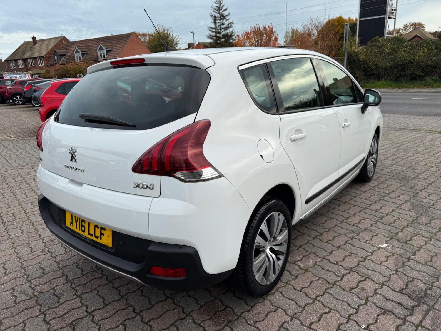 Used Peugeot 3008 2016 for sale - 76498679: Photo 8