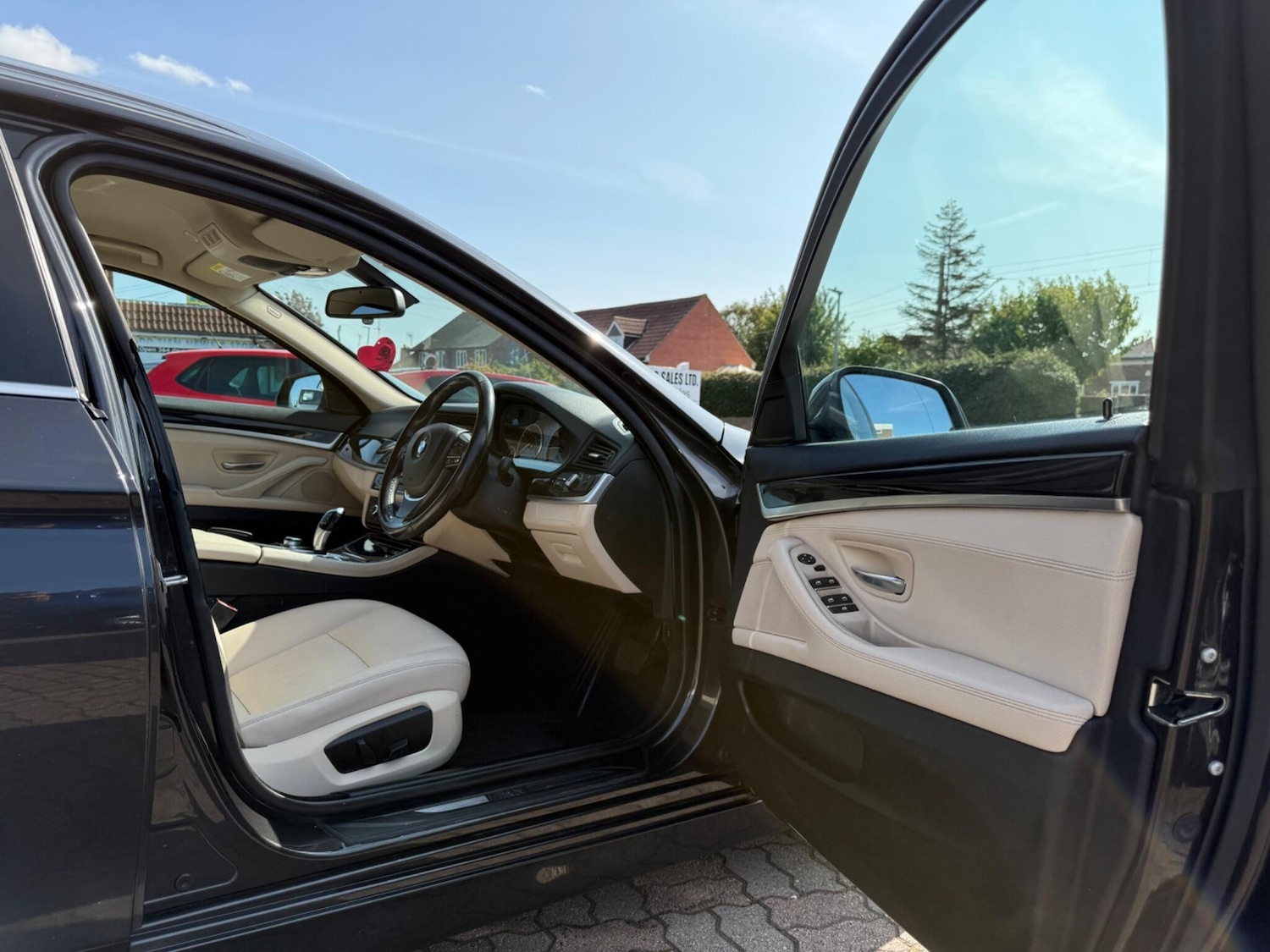 Used BMW 5 Series 2017 for sale - 75808842: Photo 10