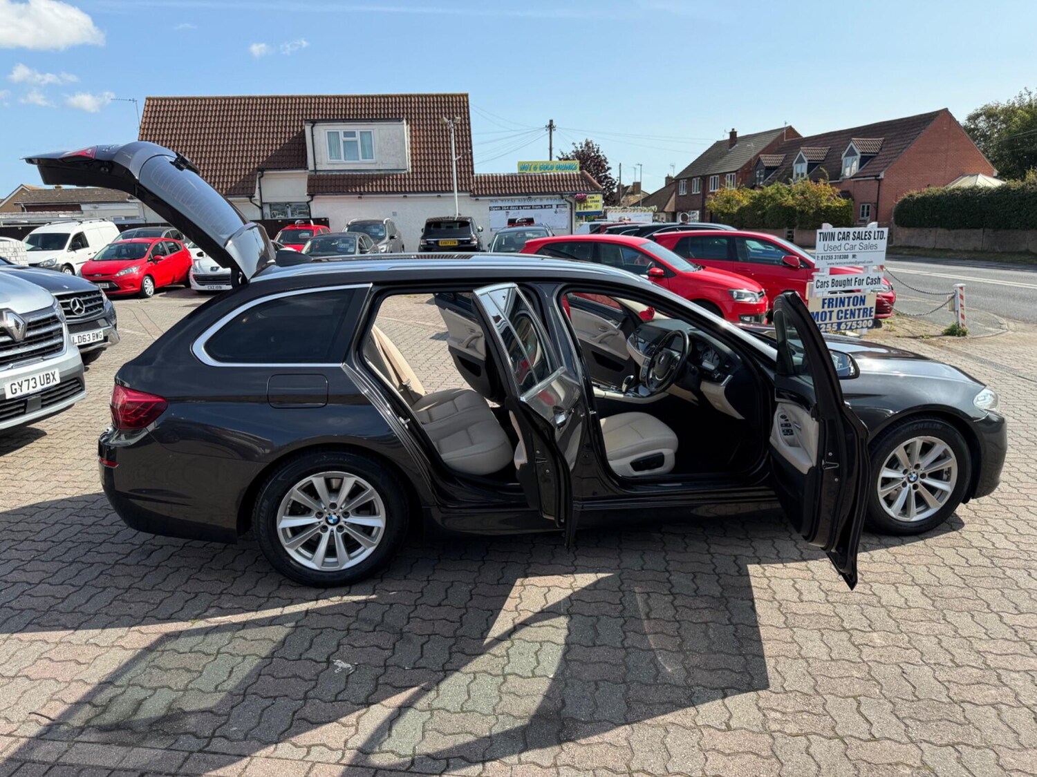 Used BMW 5 Series 2017 for sale - 75808842: Photo 42