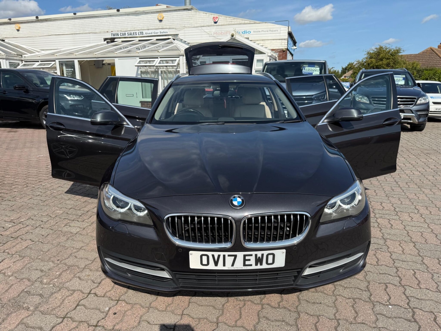 Used BMW 5 Series 2017 for sale - 75808842: Photo 44