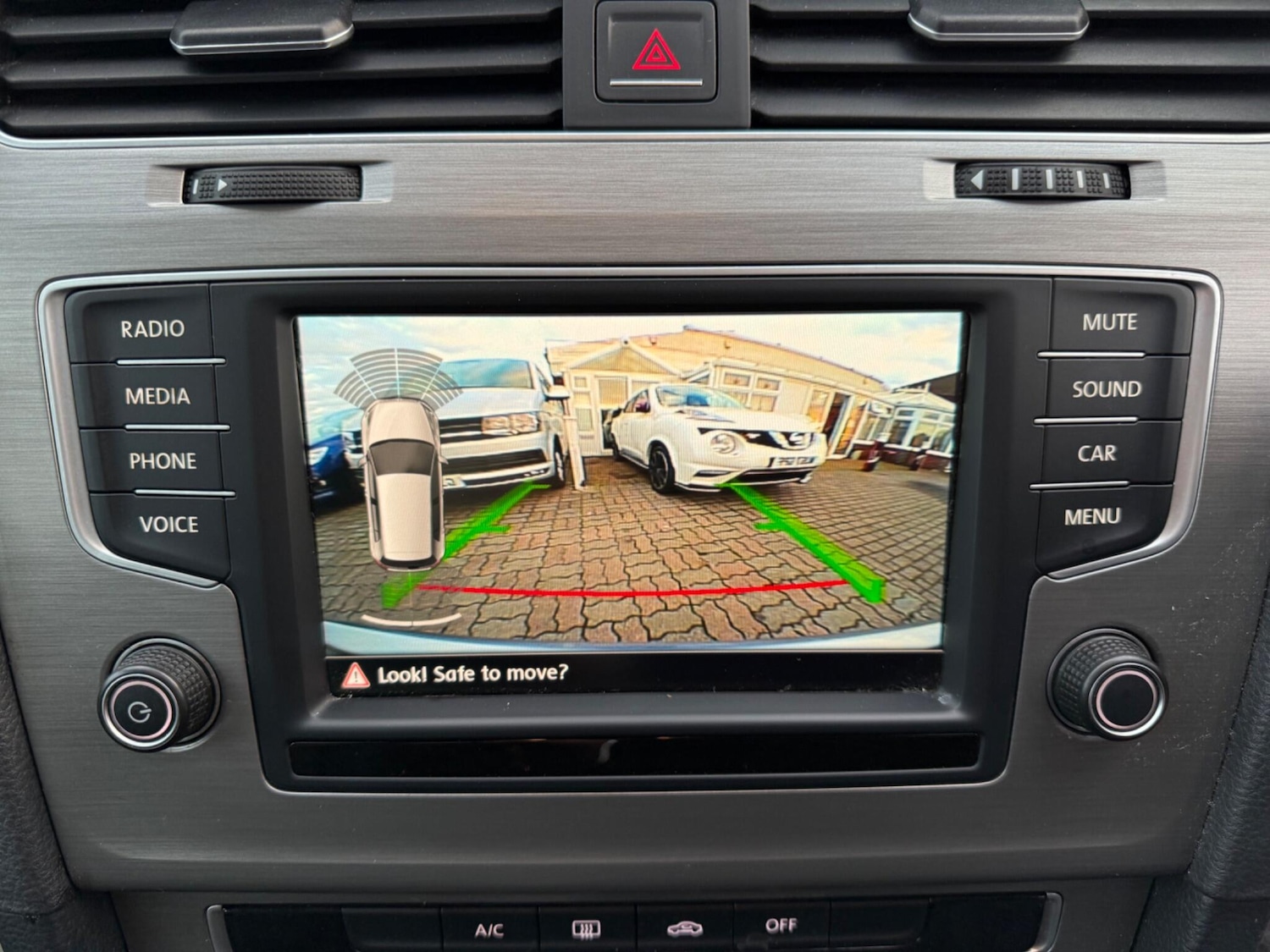 Used Volkswagen Golf 2015 for sale - 76349131: Photo 18