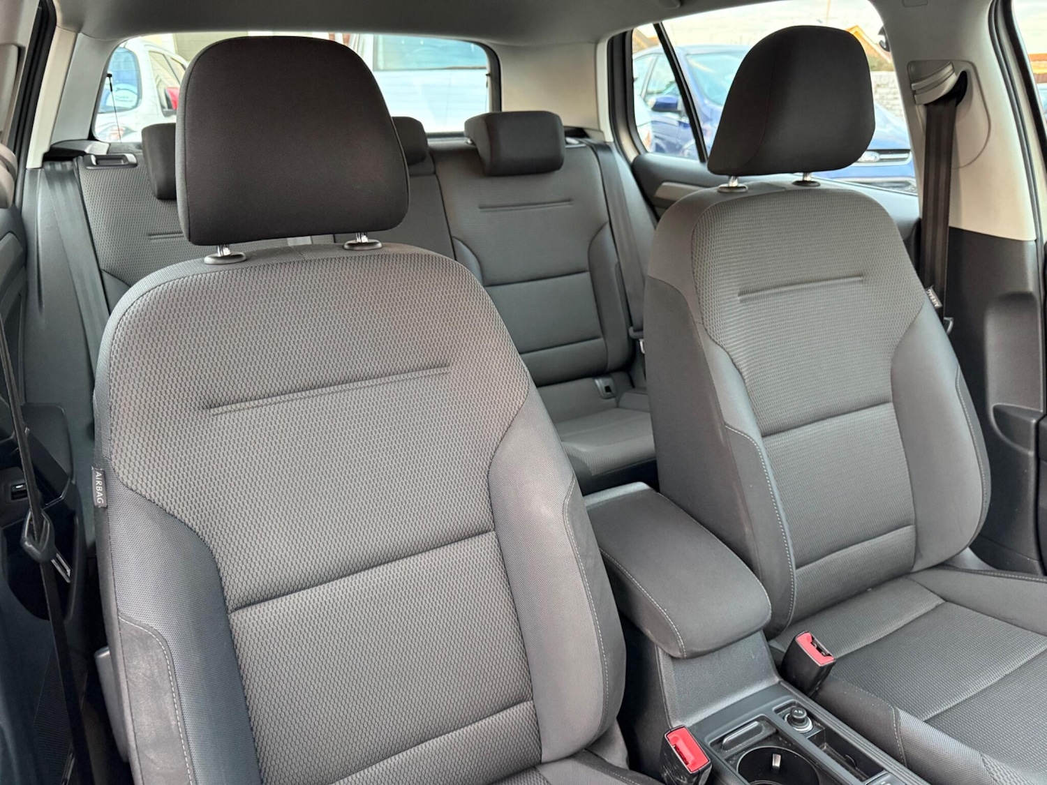 Used Volkswagen Golf 2015 for sale - 76349131: Photo 24