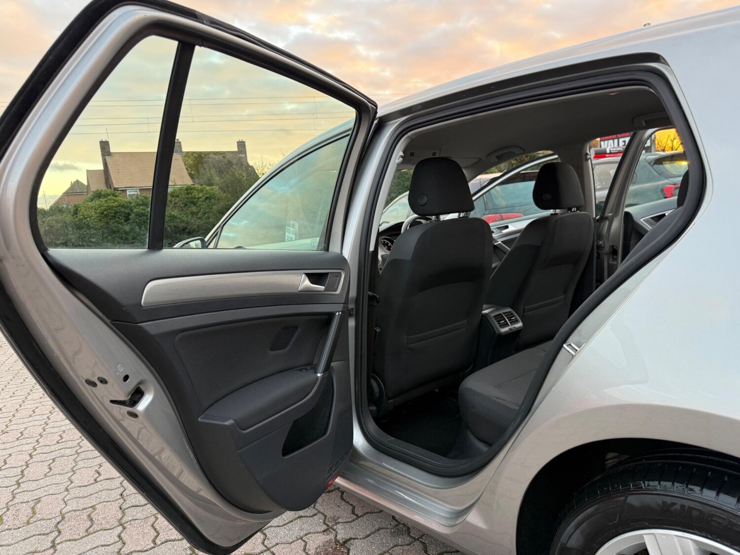 Used Volkswagen Golf 2015 for sale - 76349131: Photo 29