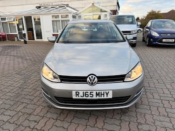 Used Volkswagen Golf 2015 for sale - 76349131: Photo