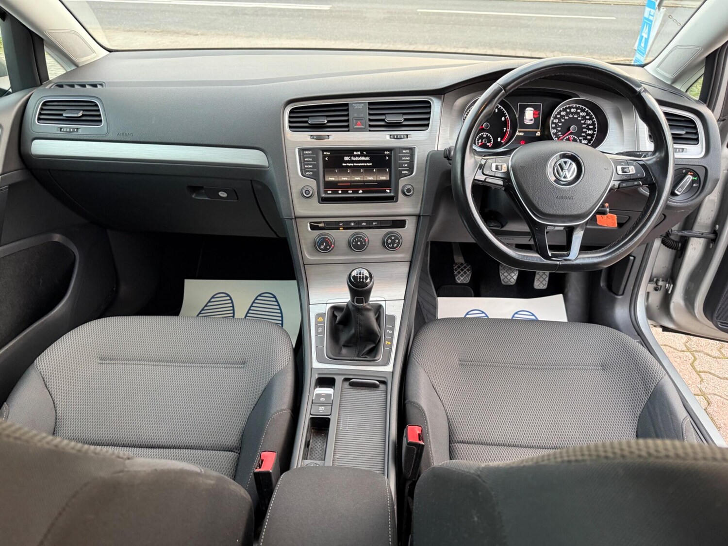 Used Volkswagen Golf 2015 for sale - 76349131: Photo 3