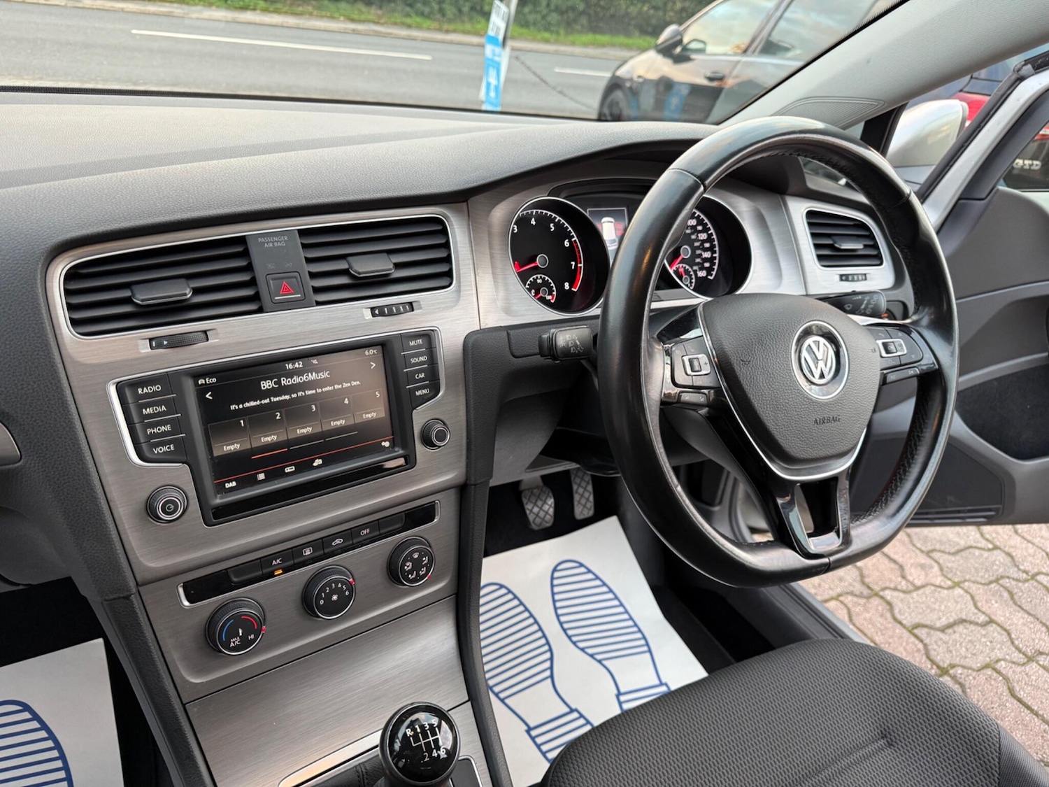 Used Volkswagen Golf 2015 for sale - 76349131: Photo 35