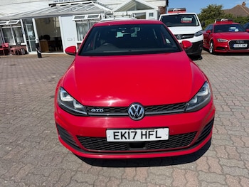 Used Volkswagen Golf 2017 for sale - 75268068: Photo