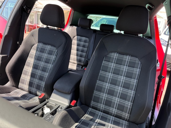 Used Volkswagen Golf 2017 for sale - 75268068: Photo 39