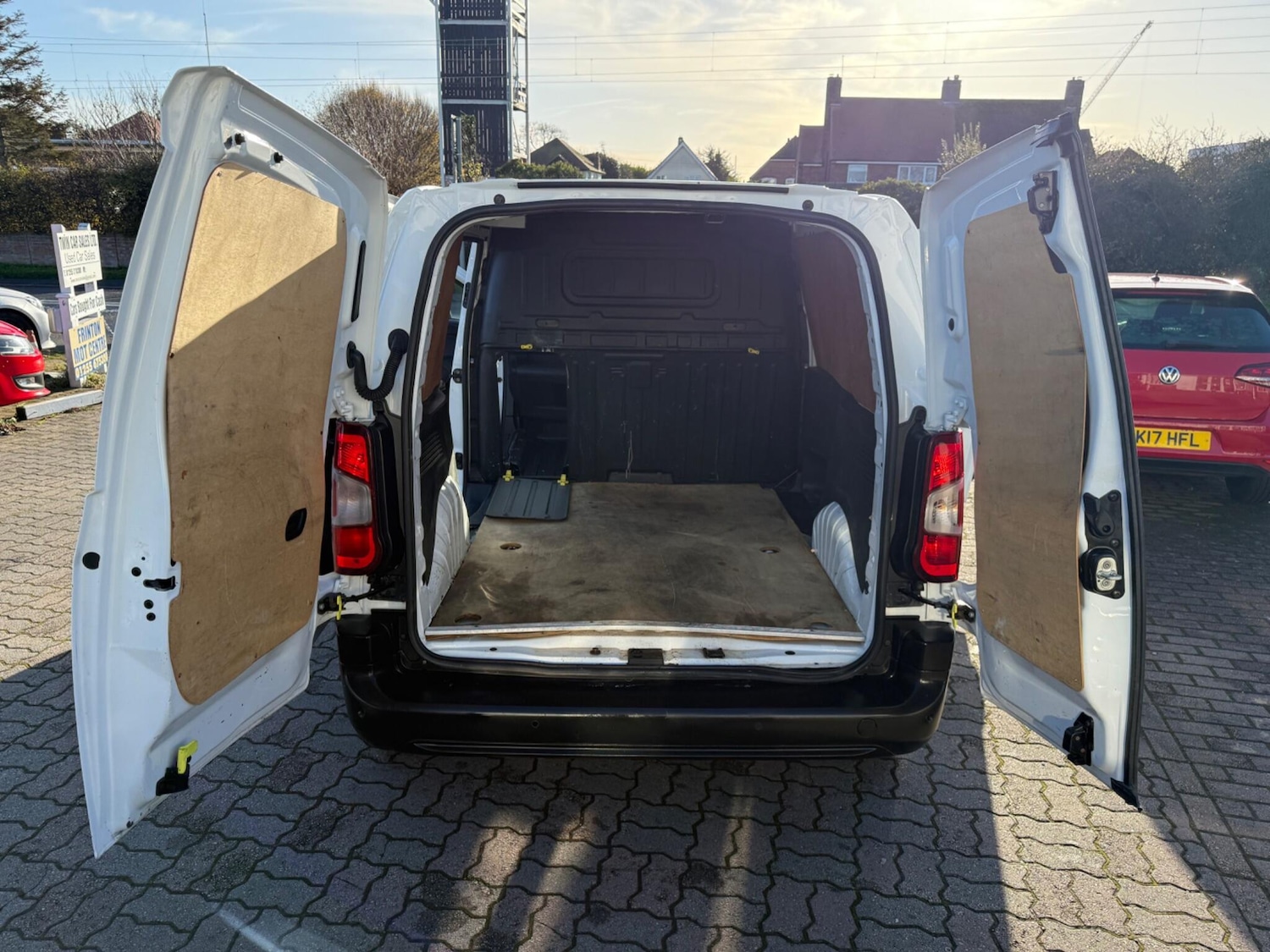 Used Citroen Berlingo 2019 for sale - 76659358: Photo 37