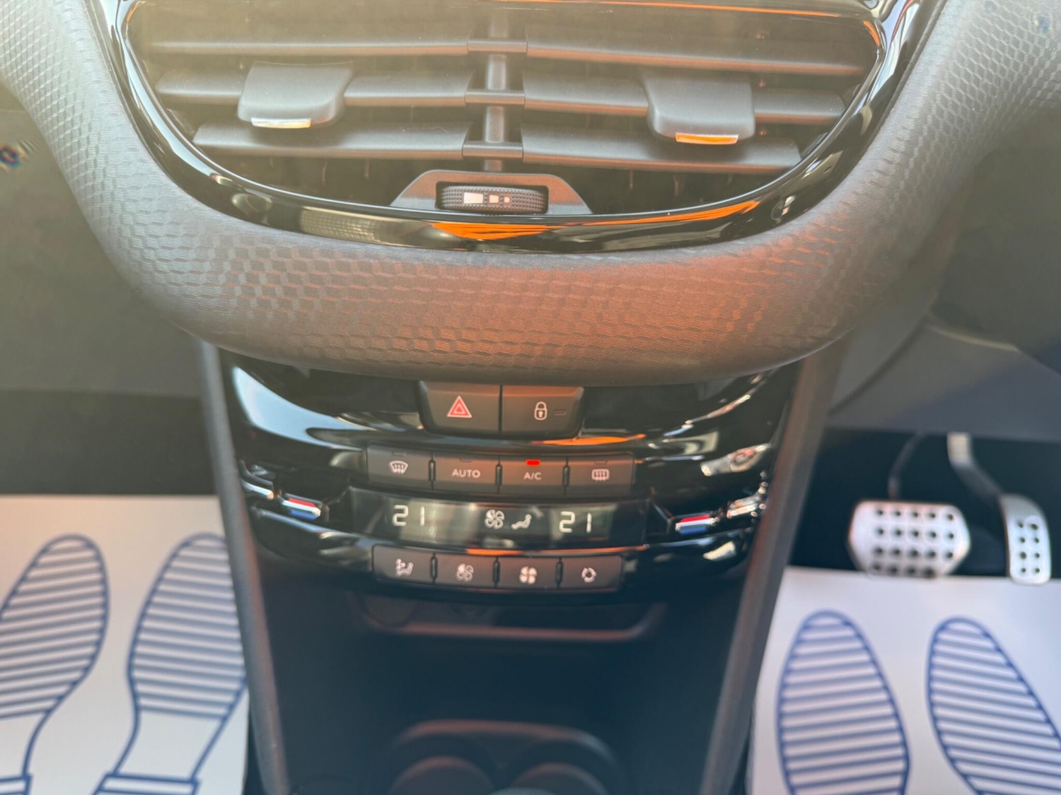 Used Peugeot 2008 for sale - 77957540: Photo 20