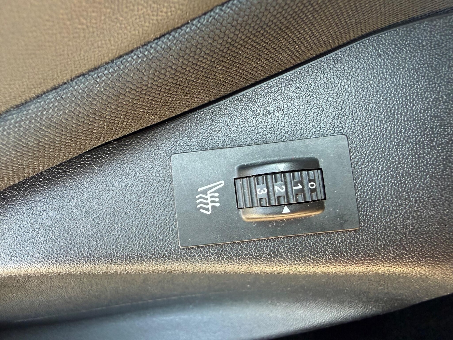 Used Peugeot 2008 for sale - 77957540: Photo 25