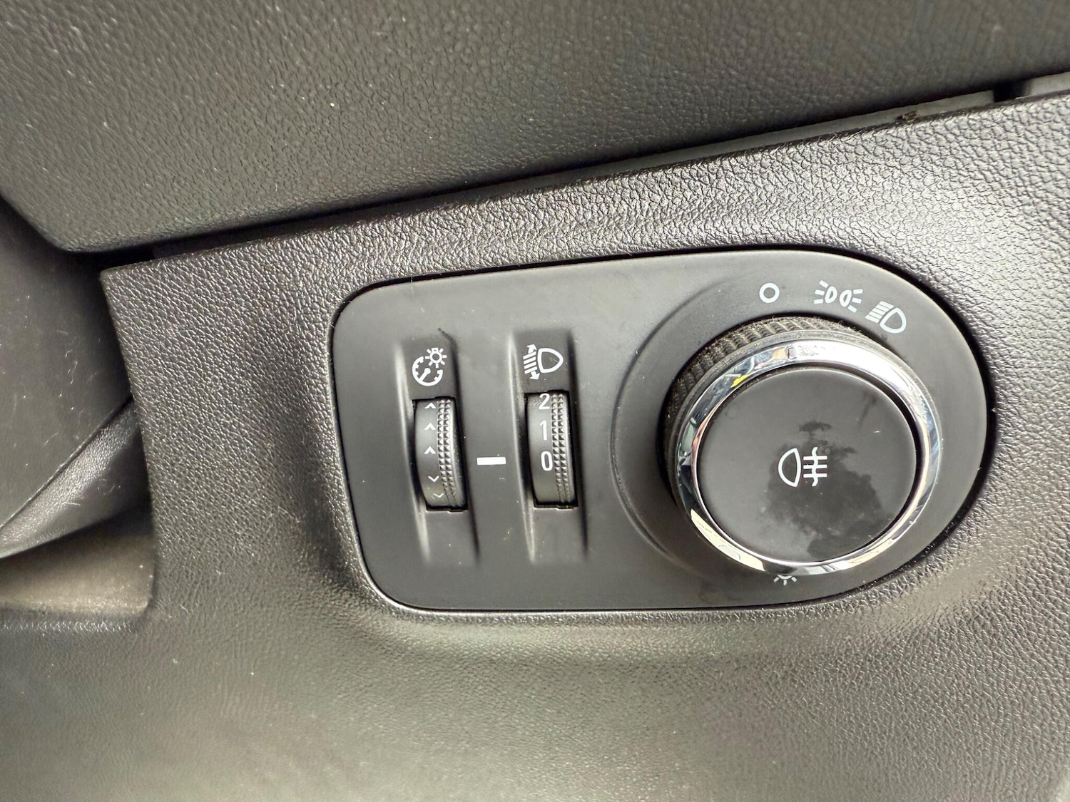 Used Vauxhall Corsa 2018 for sale - 76473257: Photo 12