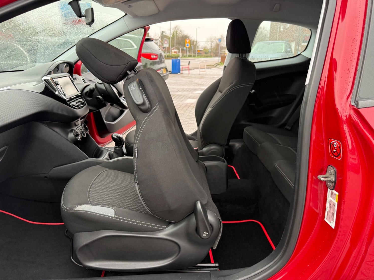 Used Peugeot 208 2017 for sale - 77564729: Photo 27