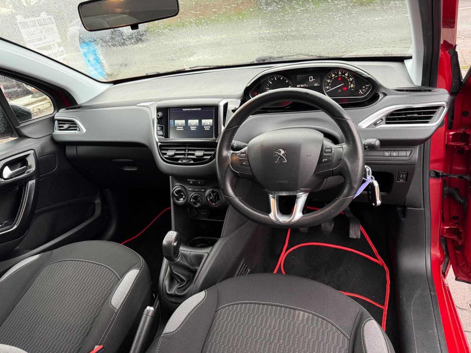 Used Peugeot 208 2017 for sale - 77564729: Photo 3