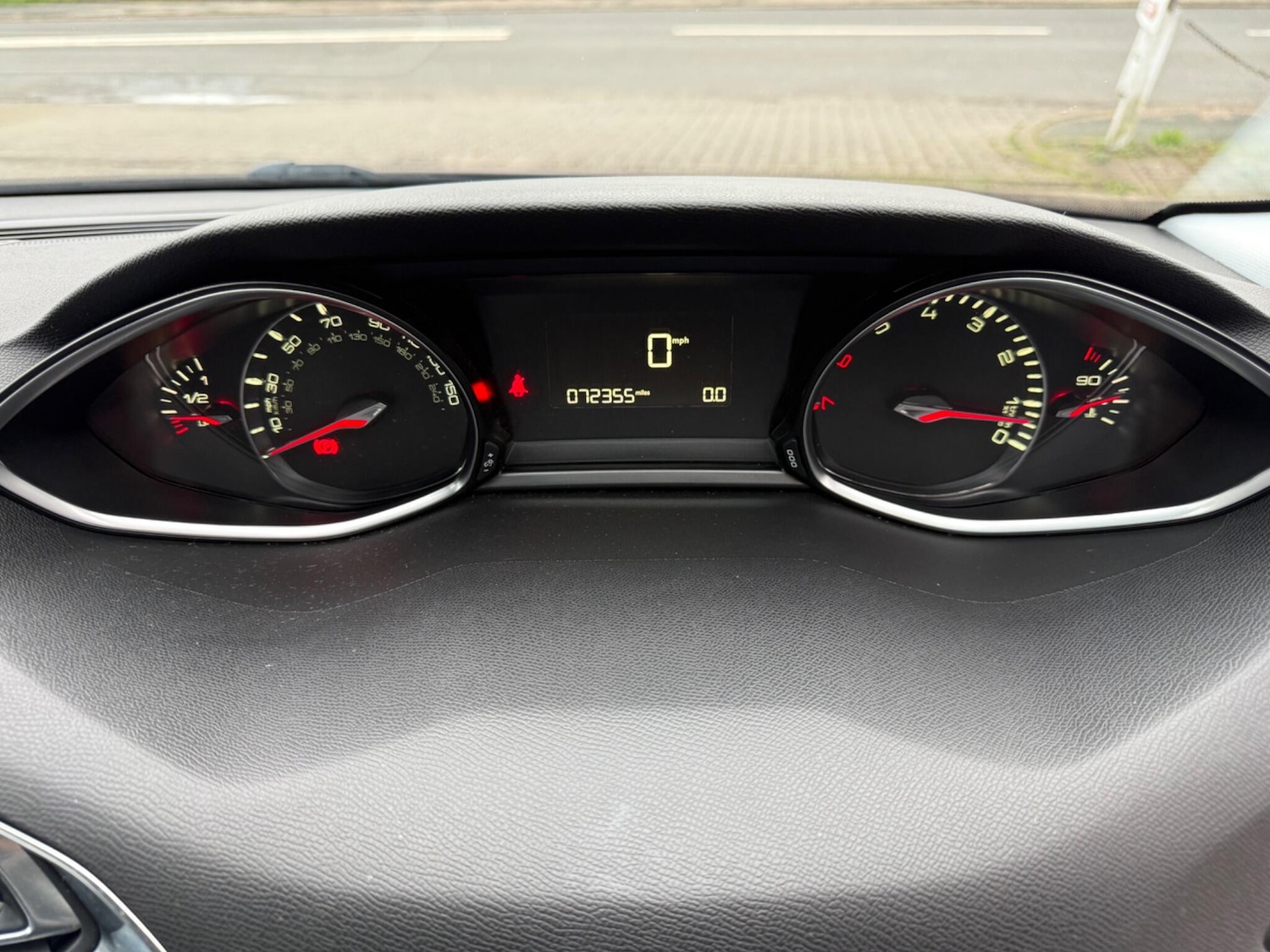 Used Peugeot 308 2014 for sale - 77549370: Photo 12