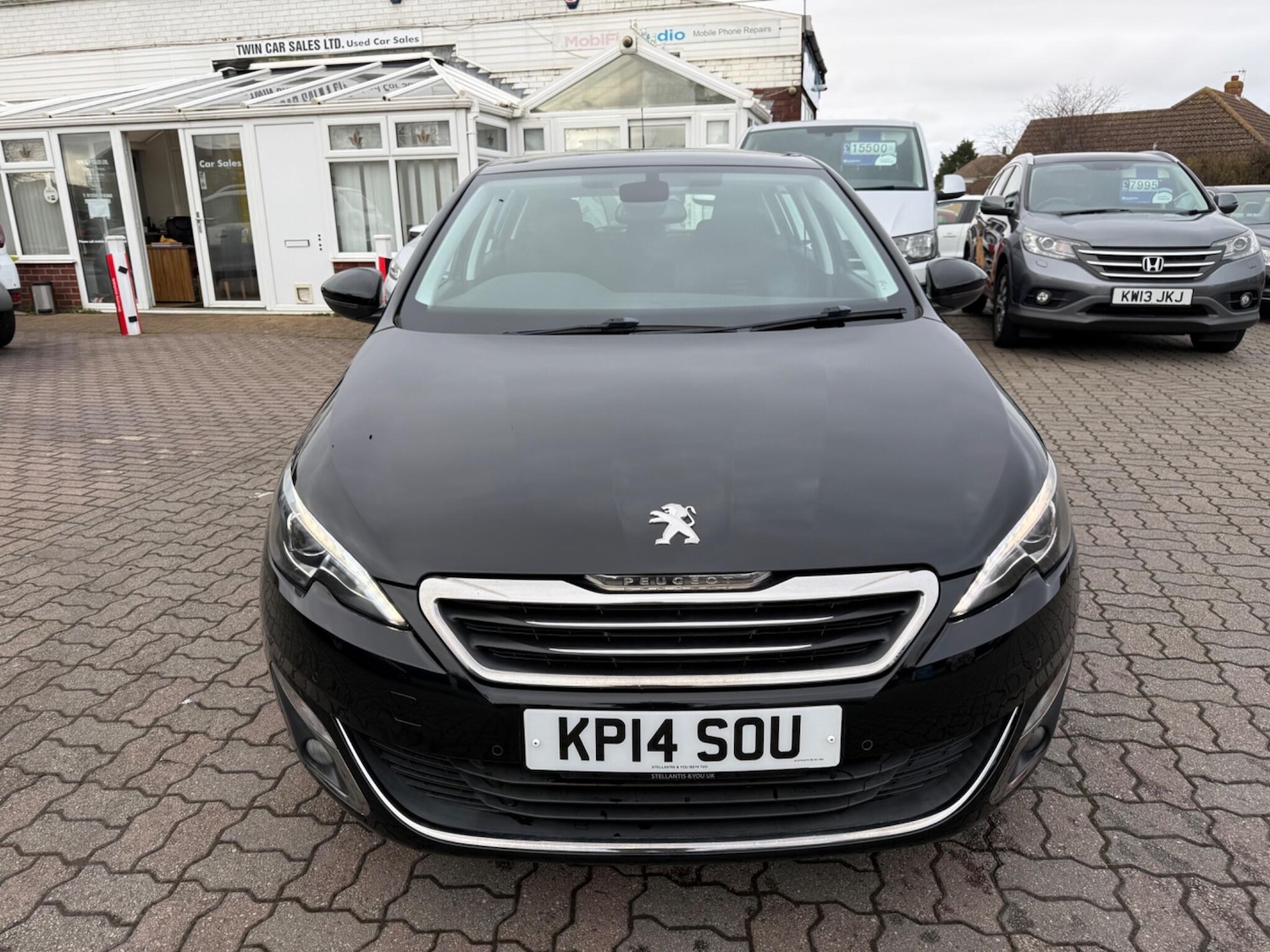 Used Peugeot 308 2014 for sale - 77549370: Photo 2