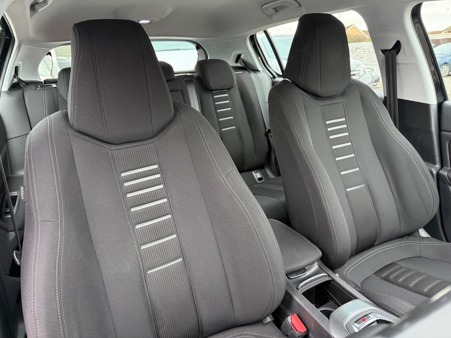 Used Peugeot 308 2014 for sale - 77549370: Photo 24