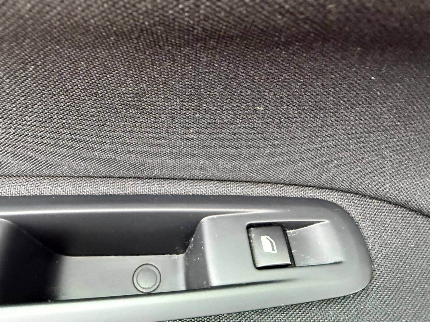 Used Peugeot 308 2014 for sale - 77549370: Photo 30