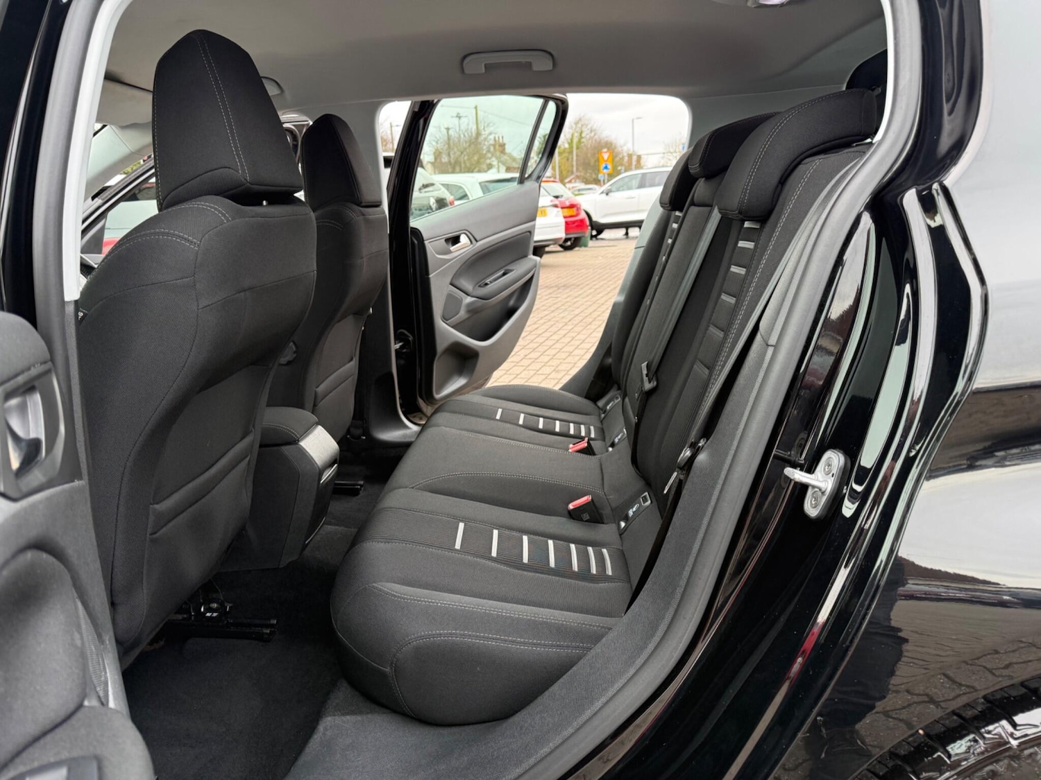 Used Peugeot 308 2014 for sale - 77549370: Photo 31