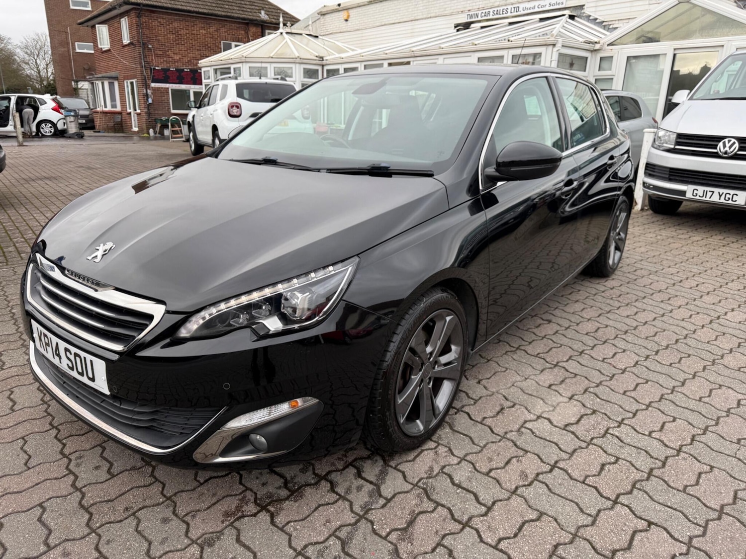Used Peugeot 308 2014 for sale - 77549370: Photo 4