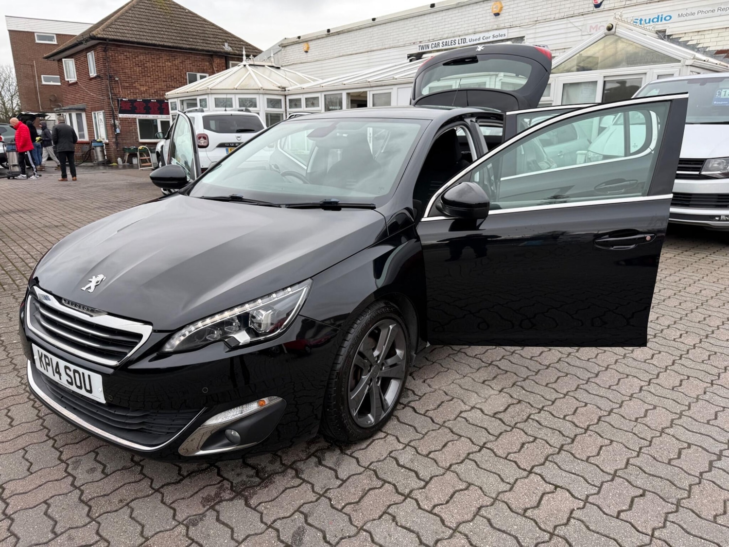Used Peugeot 308 2014 for sale - 77549370: Photo 46