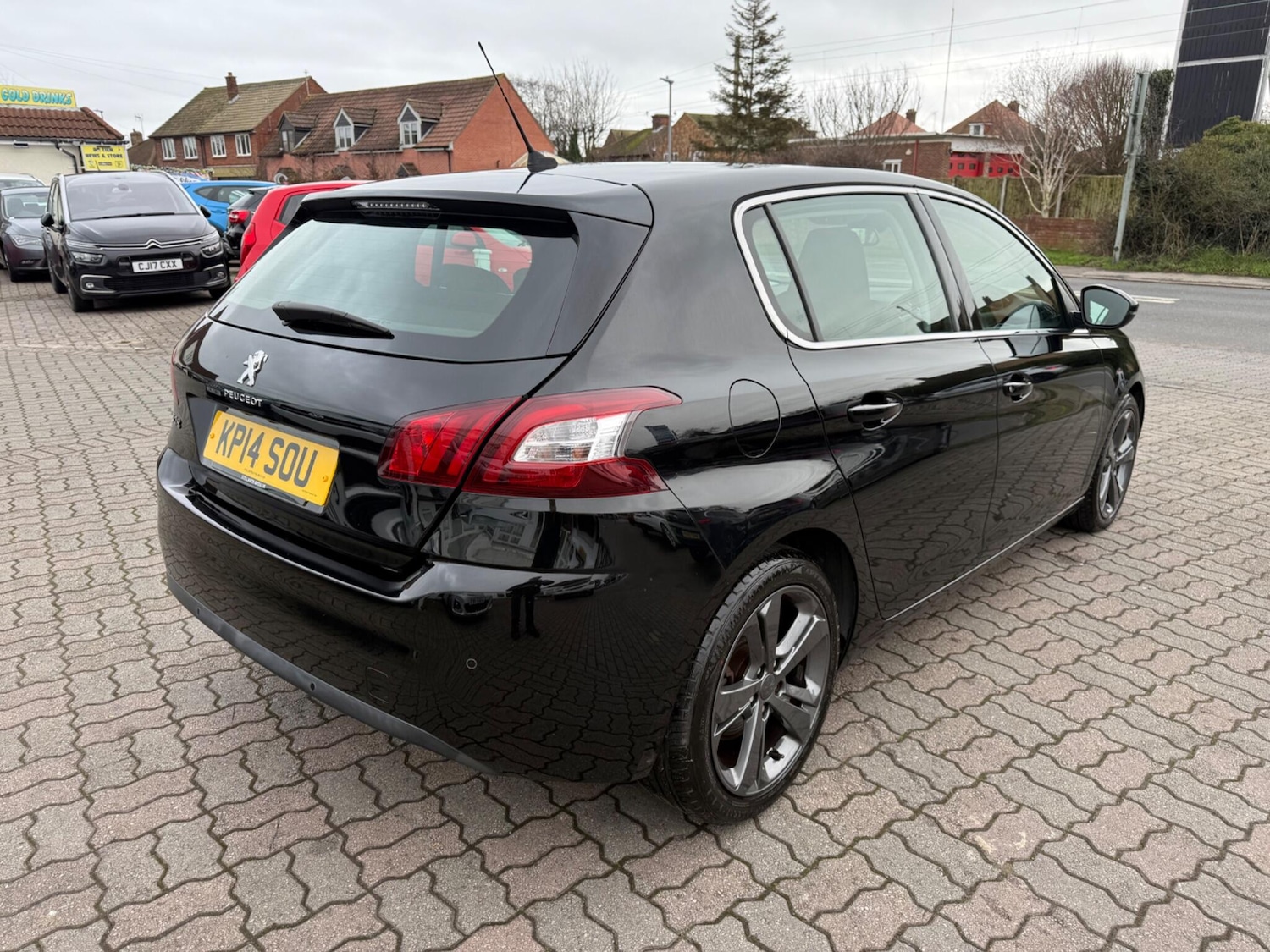 Used Peugeot 308 2014 for sale - 77549370: Photo 8
