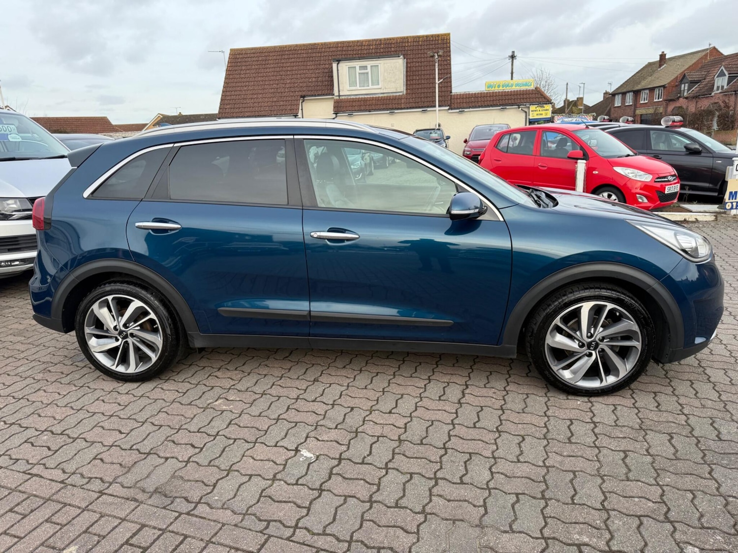Used Kia Niro 2018 for sale - 77585961: Photo 9