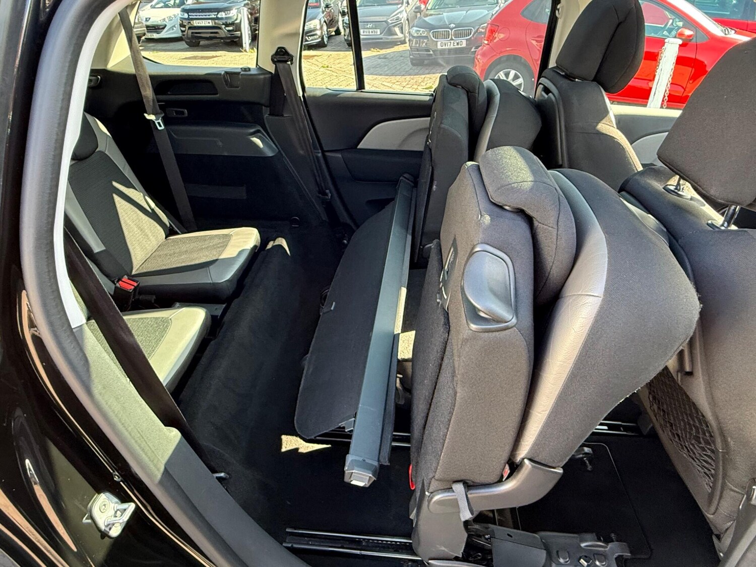 Used Citroen C4 Grand Picasso 2015 for sale - 76306278: Photo 30