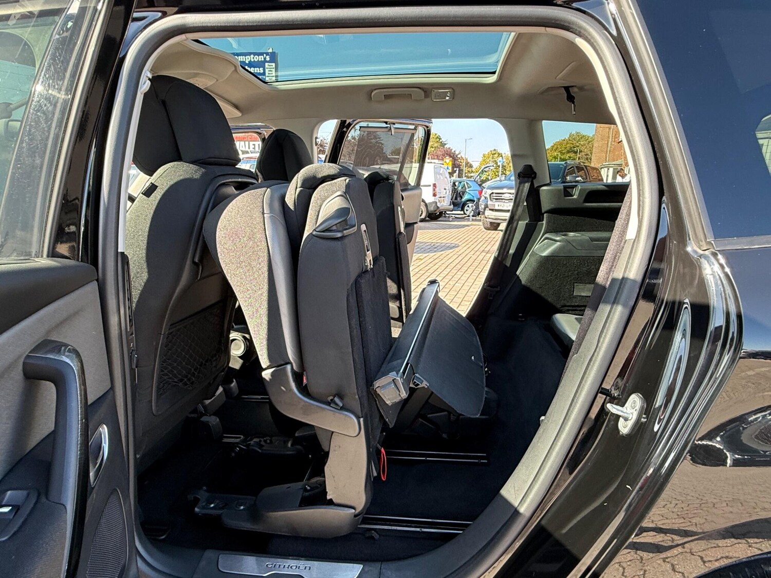 Used Citroen C4 Grand Picasso 2015 for sale - 76306278: Photo 32