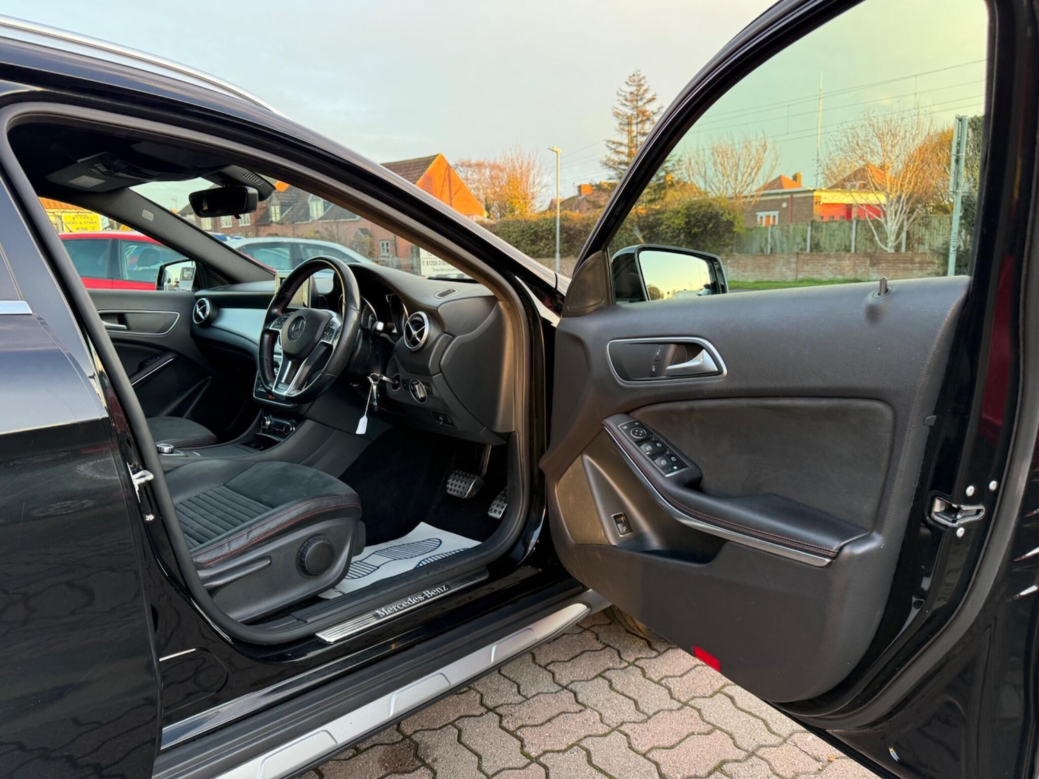 Used Mercedes-Benz GLA 2015 for sale - 76823887: Photo 10