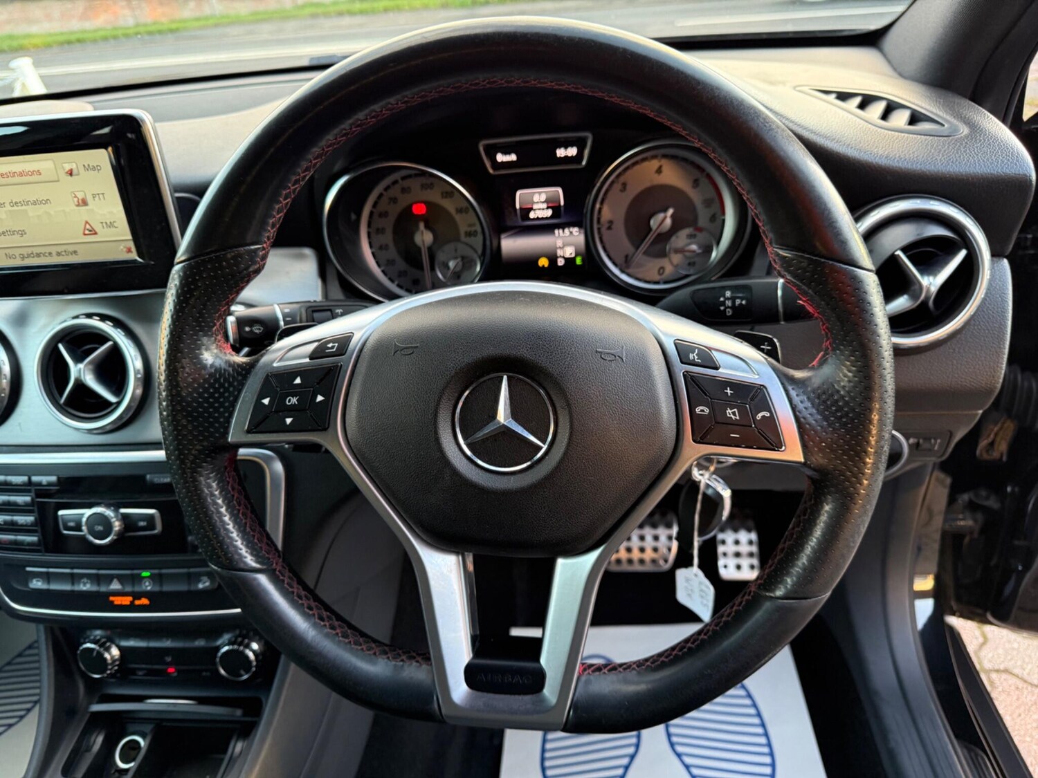 Used Mercedes-Benz GLA 2015 for sale - 76823887: Photo 16