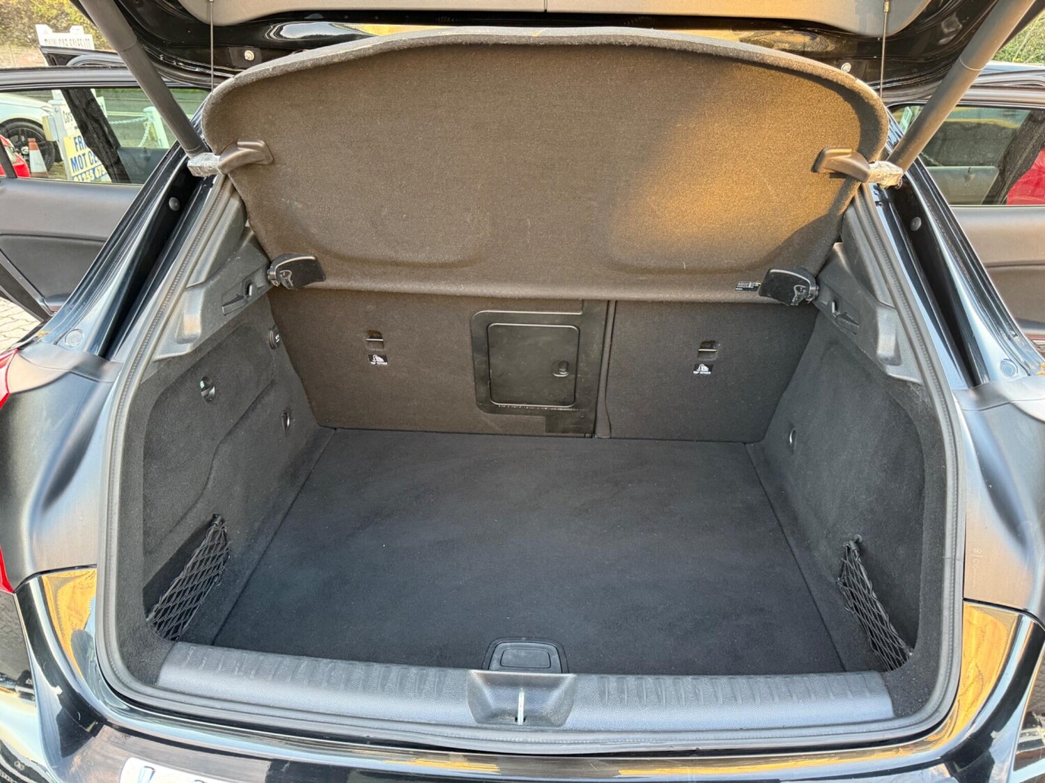 Used Mercedes-Benz GLA 2015 for sale - 76823887: Photo 40