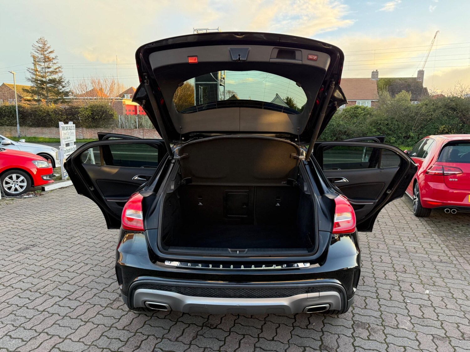 Used Mercedes-Benz GLA 2015 for sale - 76823887: Photo 41