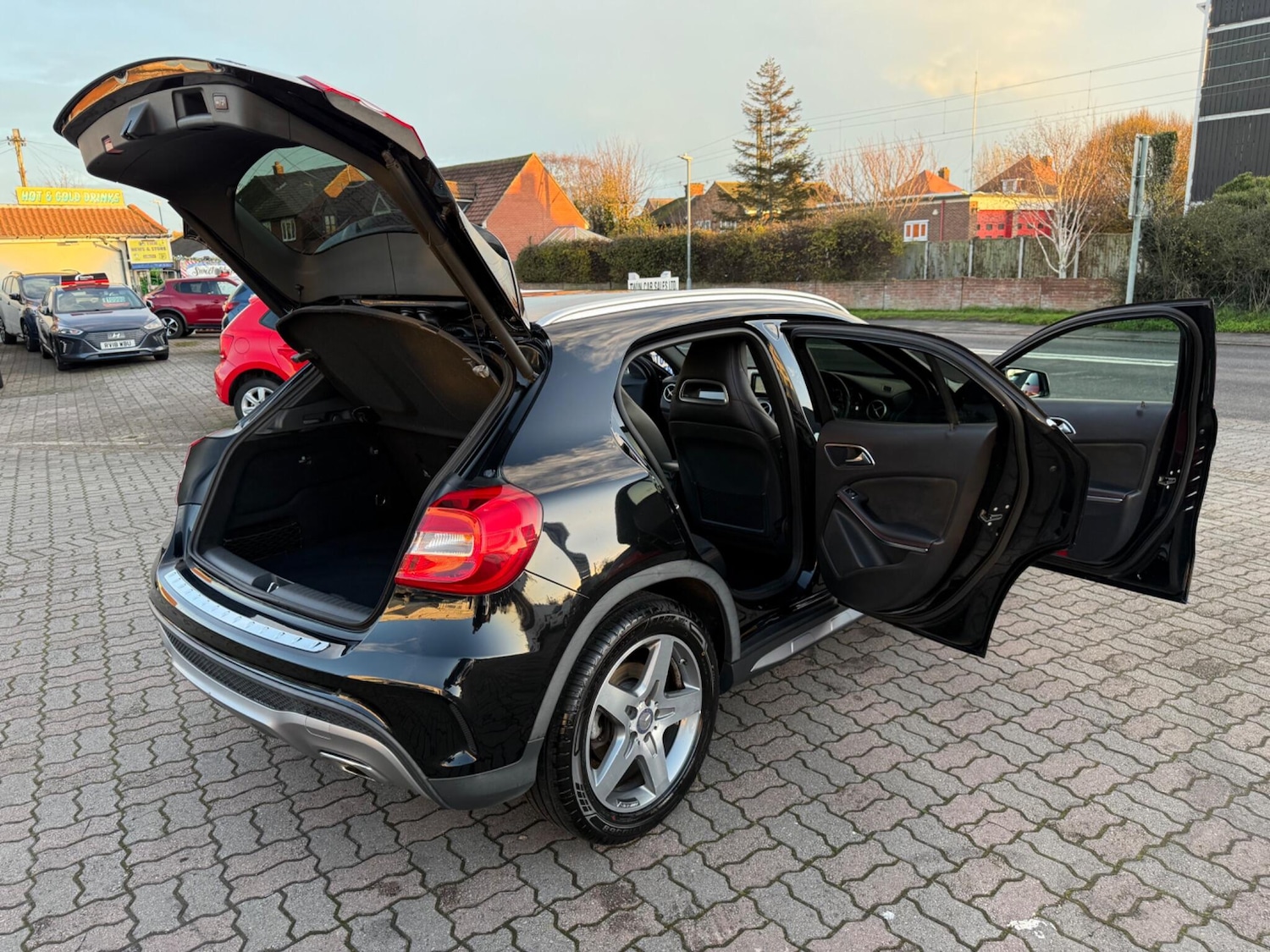 Used Mercedes-Benz GLA 2015 for sale - 76823887: Photo 43