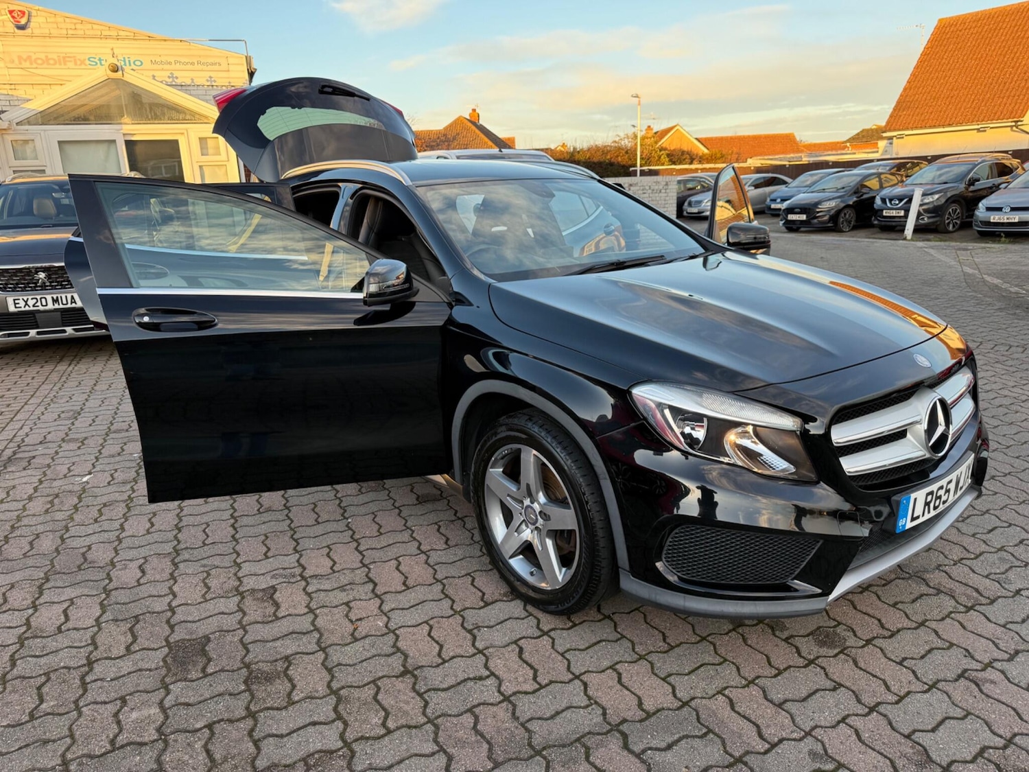 Used Mercedes-Benz GLA 2015 for sale - 76823887: Photo 45