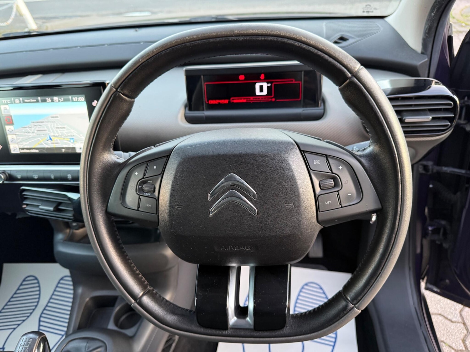 Used Citroen C4 Cactus 2015 for sale - 77683328: Photo 16