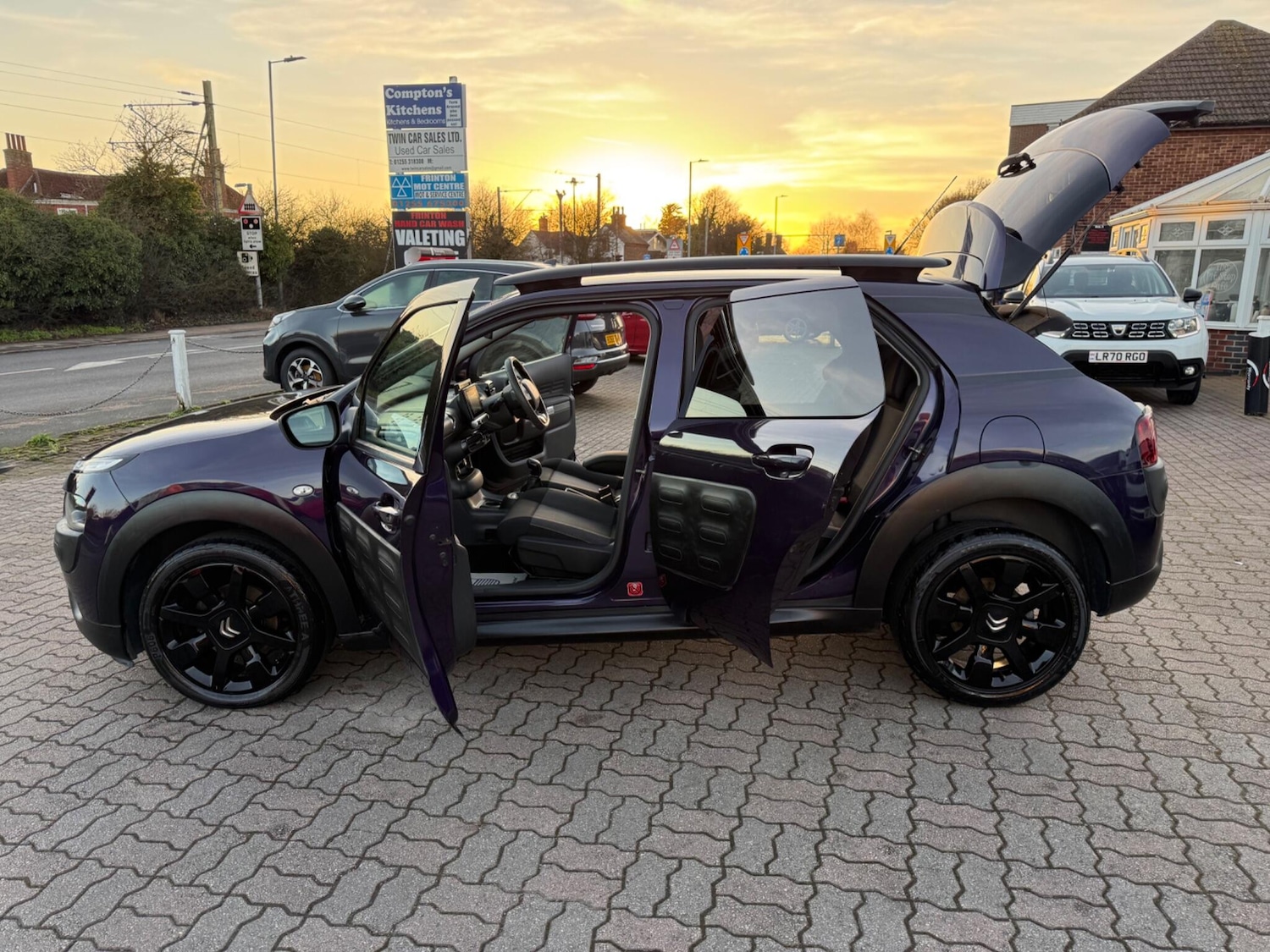 Used Citroen C4 Cactus 2015 for sale - 77683328: Photo 42